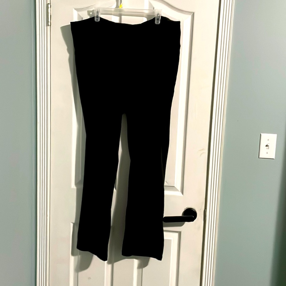 Old Navy go Dry active pull on bootcut pant